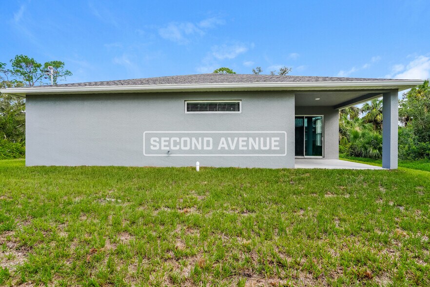 Building Photo - 18165 Cheyenne Ave