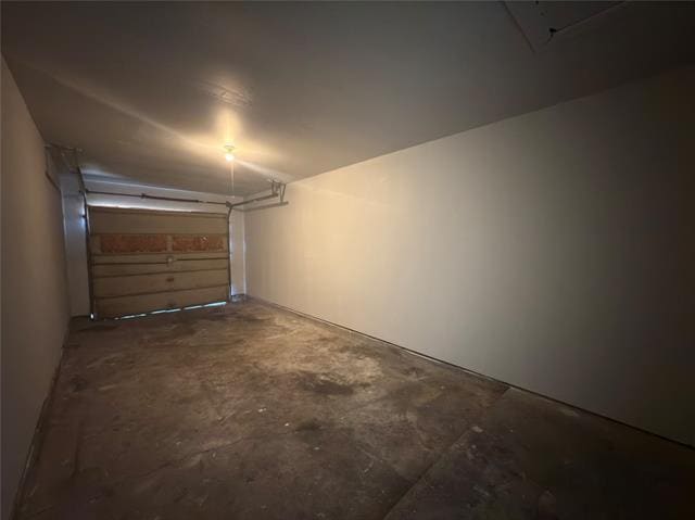 Building Photo - 8912 Greenmound Ave