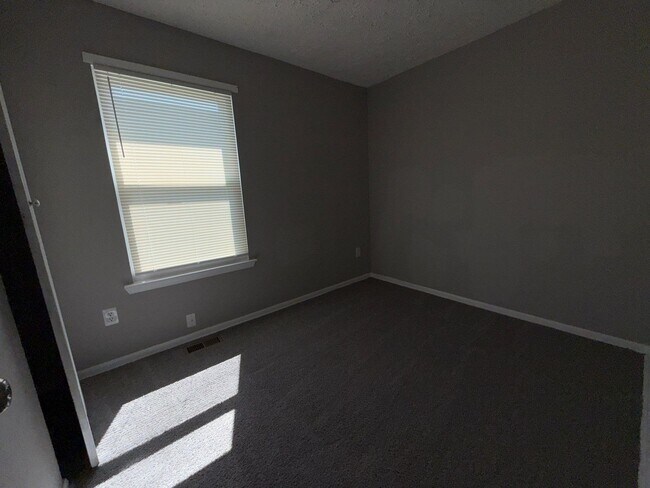 Building Photo - Beautiful Three-Bedroom Home In Baltimore