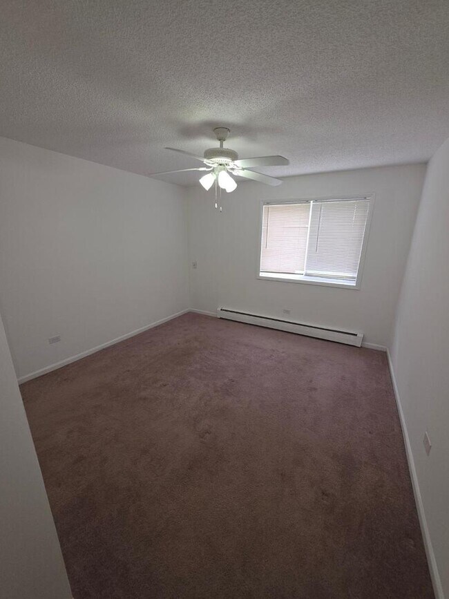 Building Photo - 111 Boardwalk St