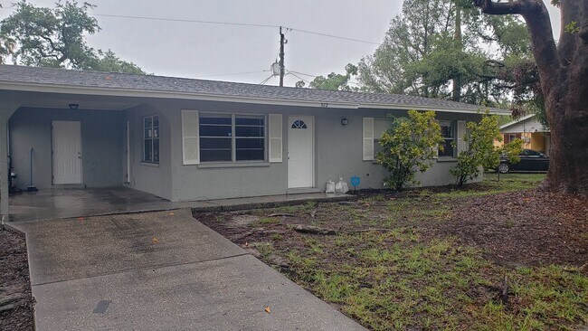 Building Photo - 3 bedroom 1 bath home