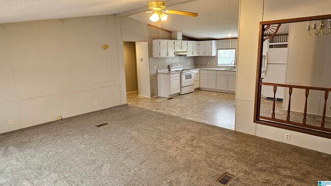 Building Photo - 9480 Co Rd 17