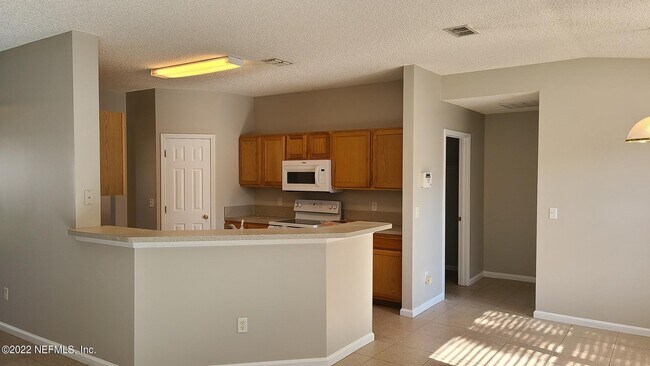 Building Photo - 12737 Chandler View Ct