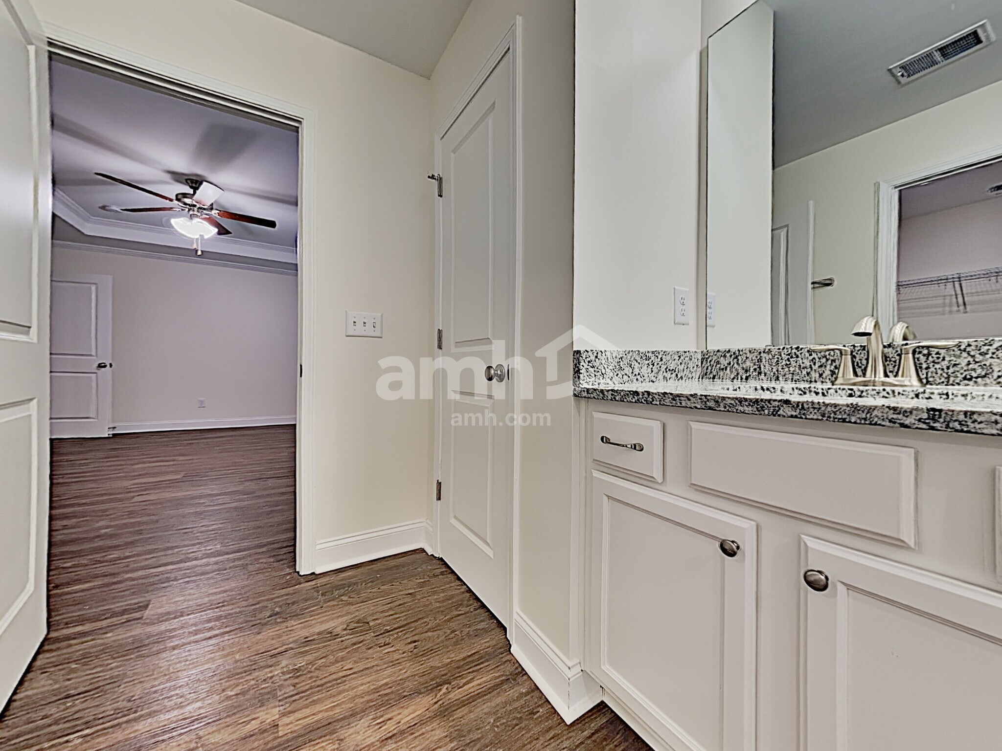 Building Photo - 178 Sweet Gum Dr