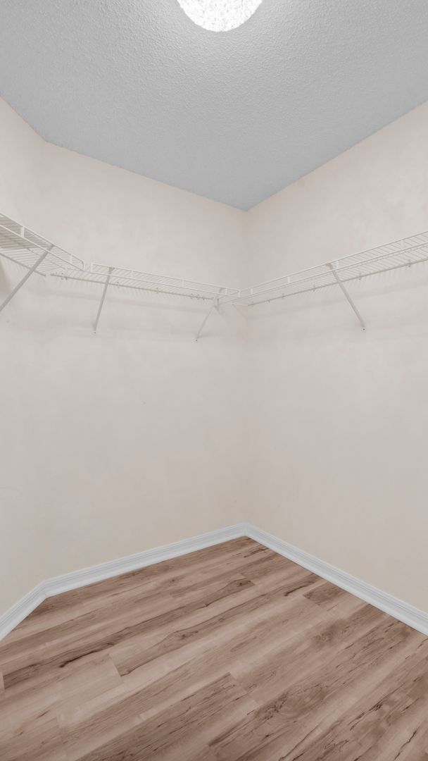 Building Photo - Single Story 3 bedroom 2 bathroom rental h...