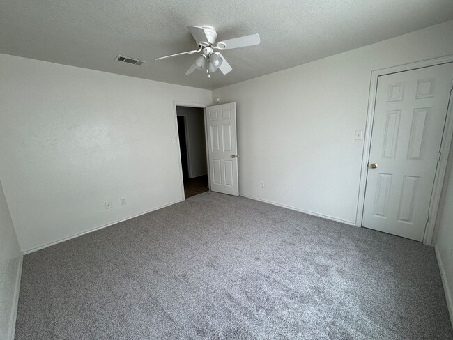 Building Photo - 3807 Pecos Dr