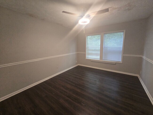Building Photo - 6764 Willowbrook Dr