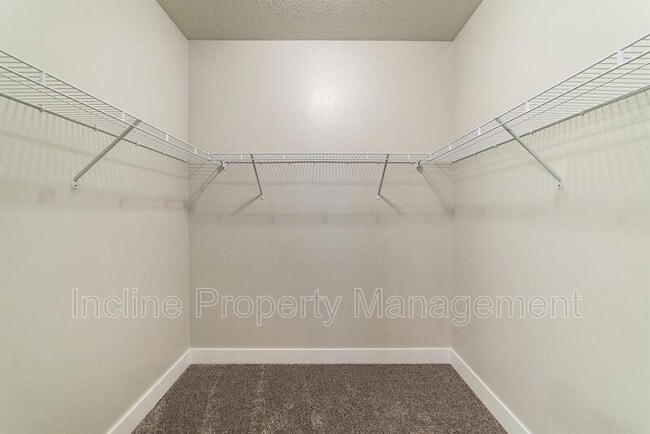 Building Photo - 619 N Emery Ln
