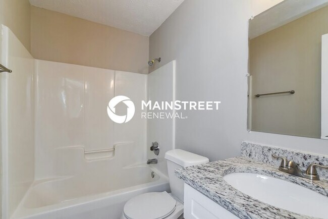 Building Photo - 3 Bedroom Pet-Friendly Home in Flowery Branch, GA with Main Street Renewal