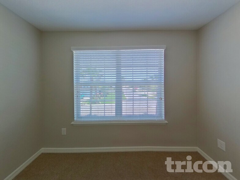 Building Photo - 11155 Abaco Island Ave
