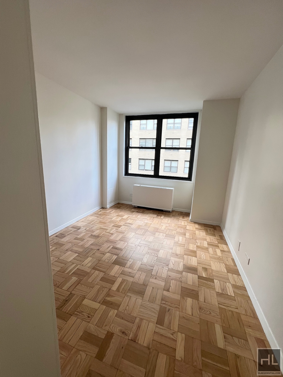 Building Photo - EAST 49 STREET