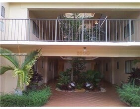 Building Photo - 8600 SW 133rd Avenue Rd