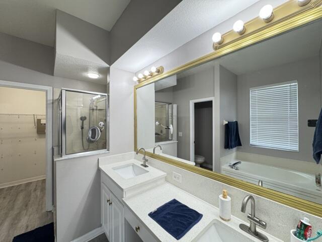 Building Photo - 10868 Standing Stone Dr