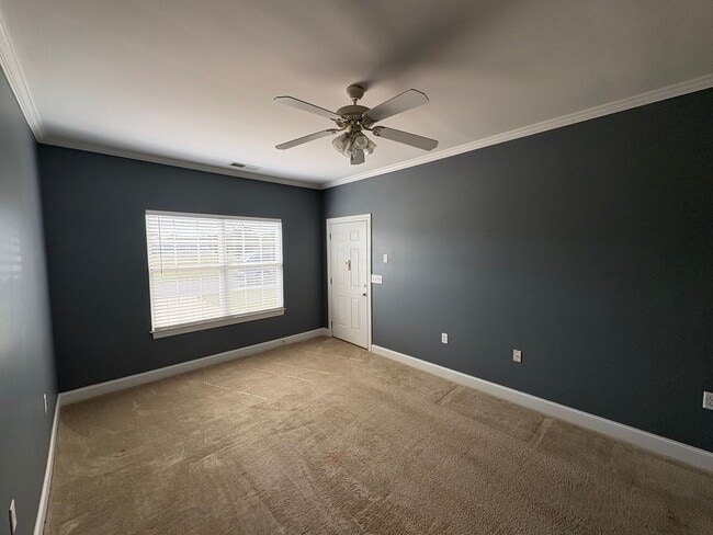 Building Photo - 1 bed, 1 bath for rent!