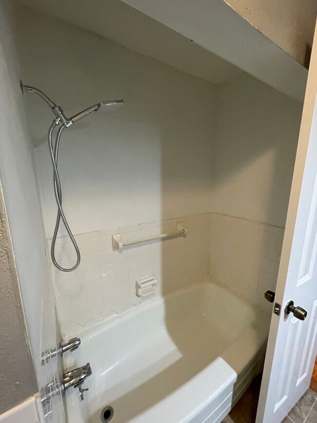 Building Photo - What a Beautiful home at 2500sq ft!  A cha...