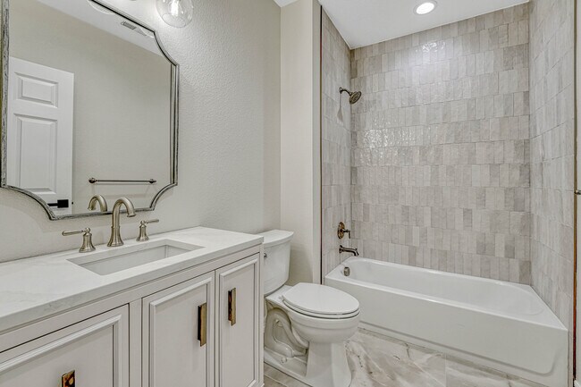 Building Photo - 11700 Coeur D Alene Dr
