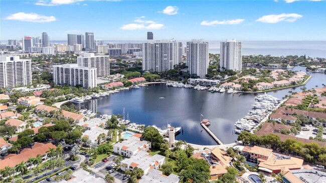 Building Photo - 20903 Leeward Ct