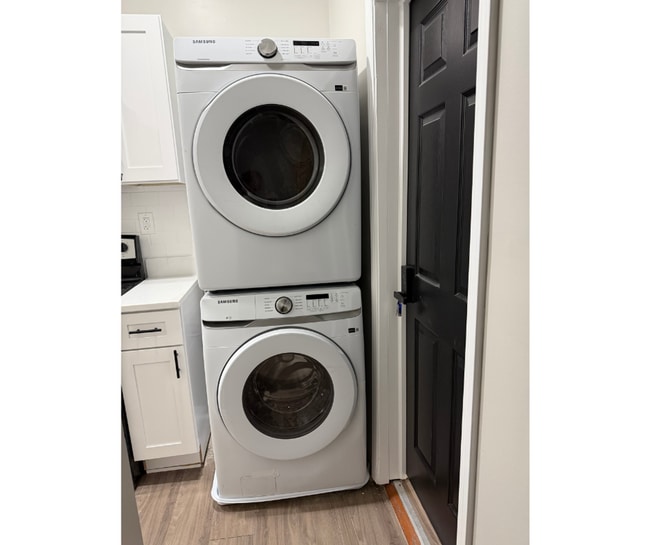 Building Photo - 617 Glenwood Ave