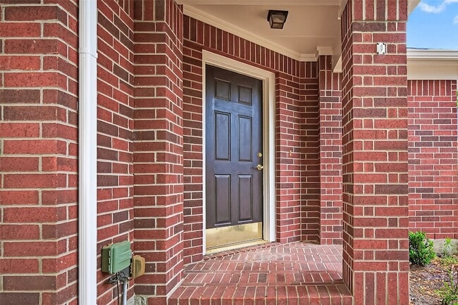 Building Photo - 1646 Martin Lake Dr