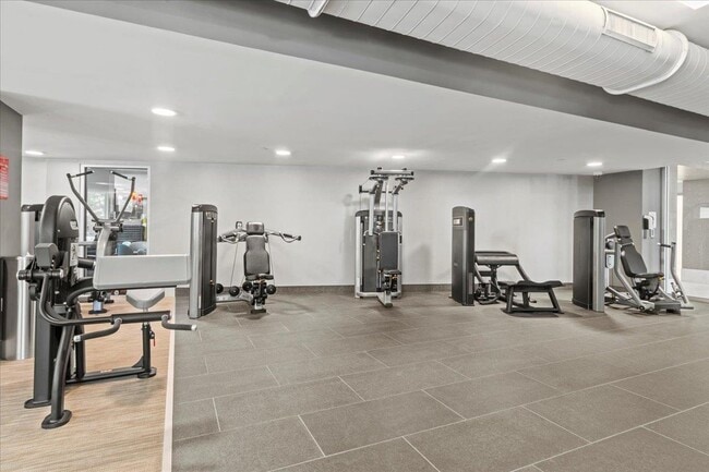 Building Photo - 9 Ave at Port Imperial