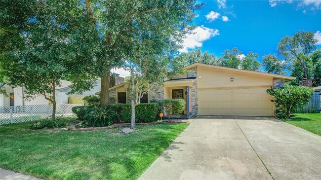 Building Photo - 3907 Postwood Dr