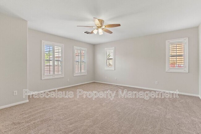 Building Photo - 421 Corte Calypso