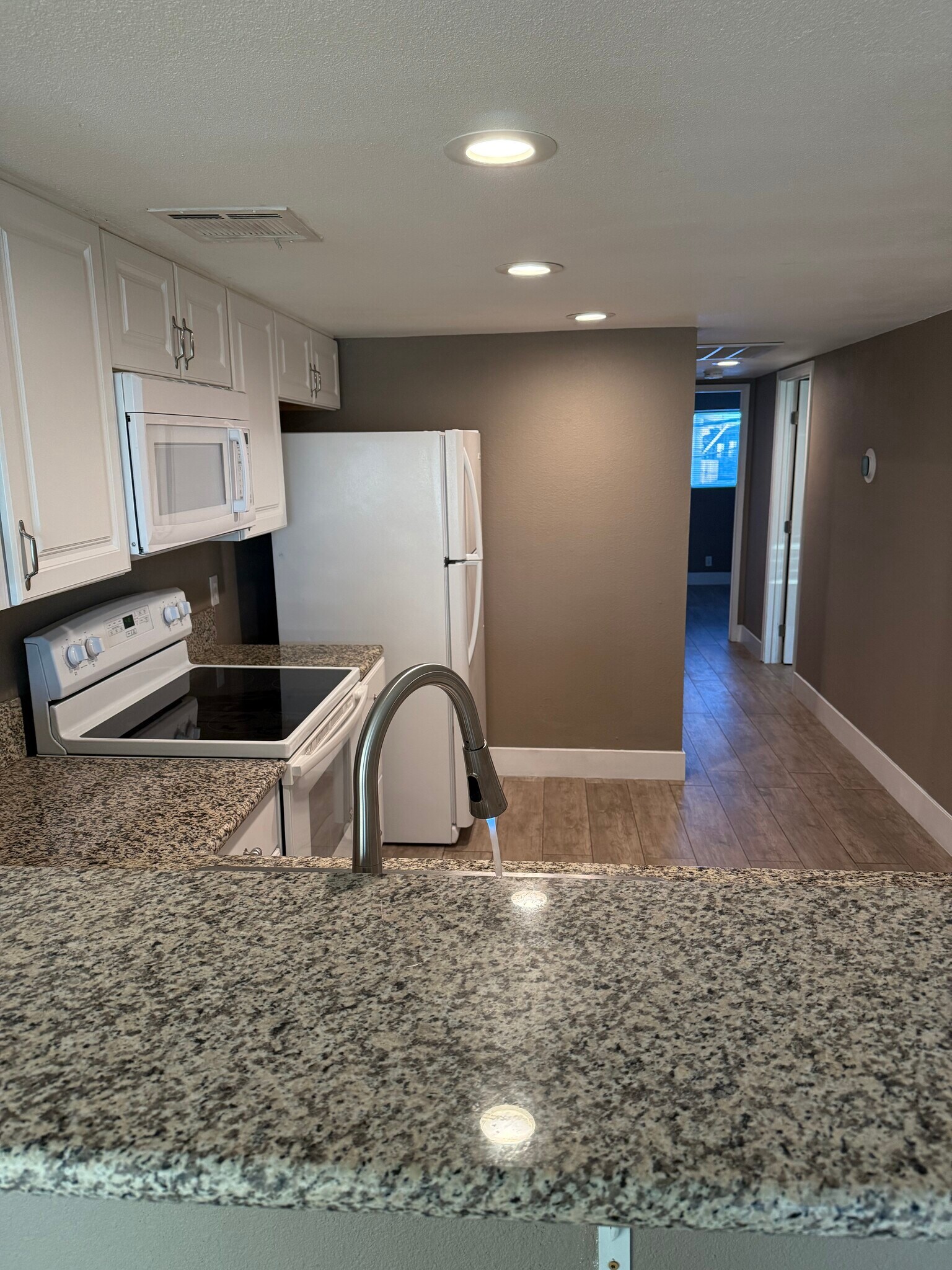 Building Photo - 1921 Goodwill St