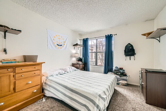 Building Photo - 961 Tampico Ct