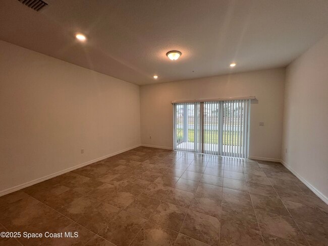 Building Photo - 5129 Inspire Ln