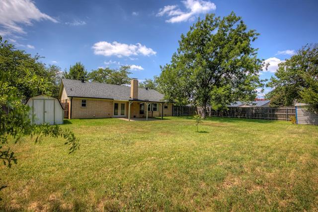 Building Photo - 7701 Cedar Park Ave