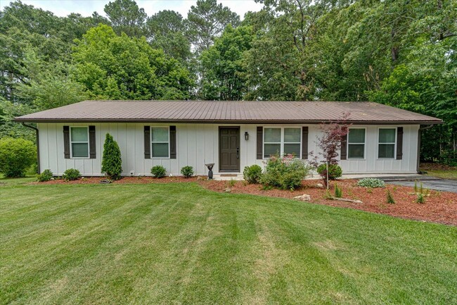 Primary Photo - Wonderful 3 bedroom 2 bath in Cleveland TN