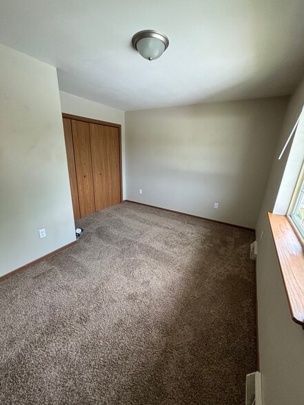 Building Photo - 3715 Ross Ave