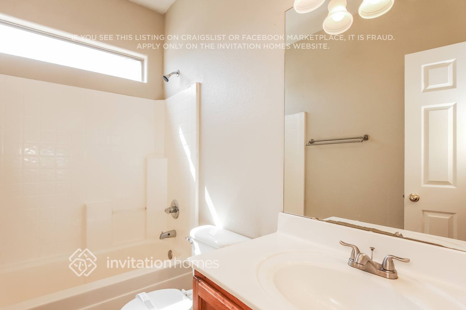 Building Photo - 1001 S 4th Ave