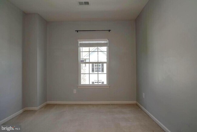 Building Photo - 1774 Compton Ct