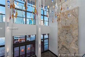 Building Photo - 1581 Brickell Ave