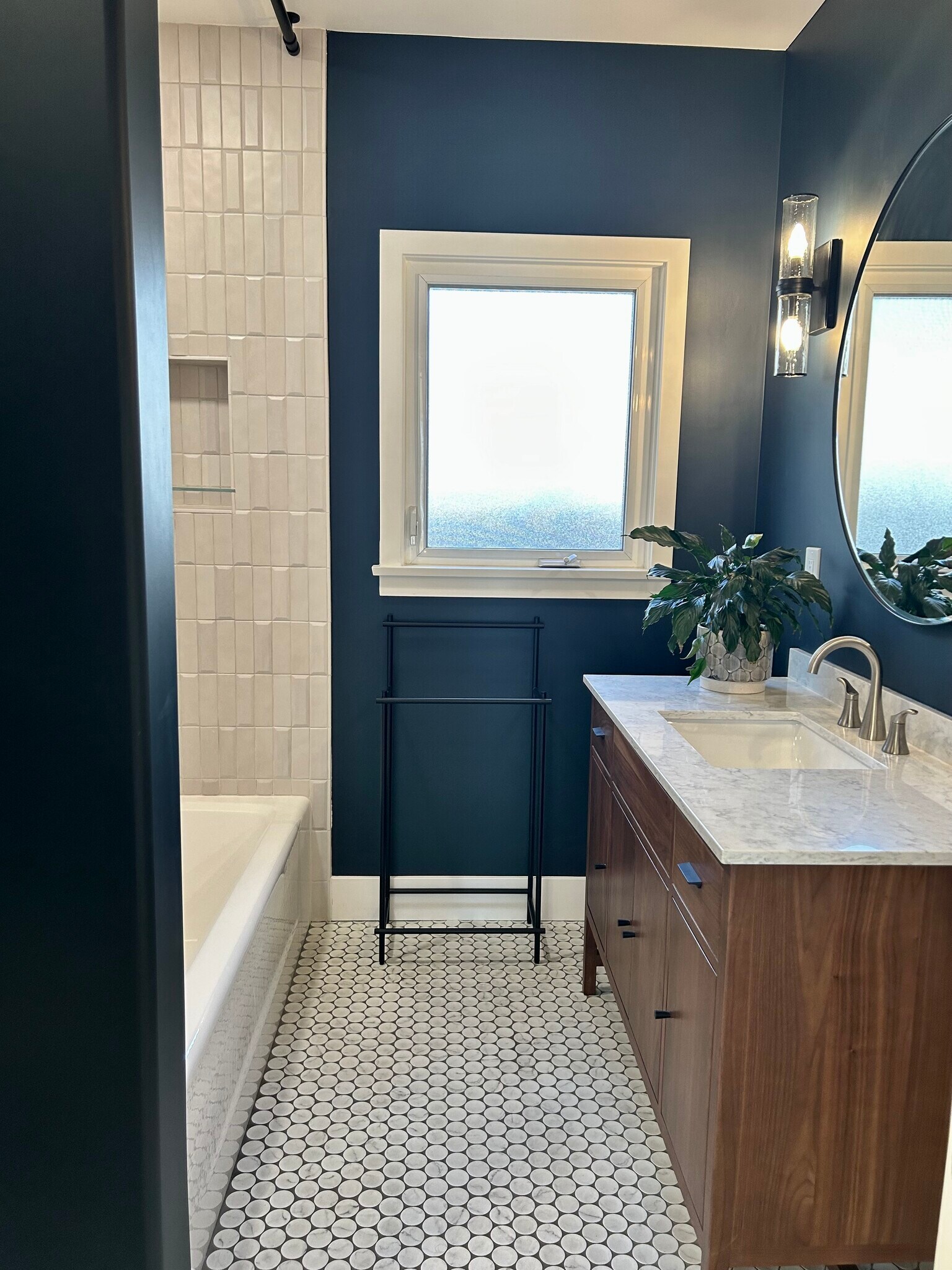 Building Photo - 4565 Estrella Ave