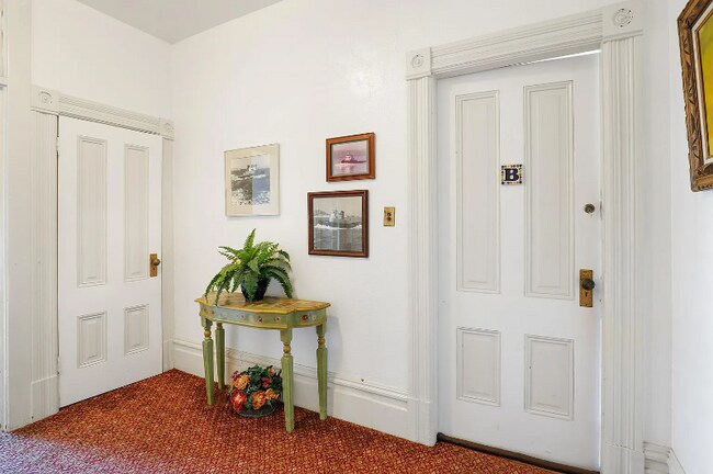 Building Photo - 931 Chestnut St