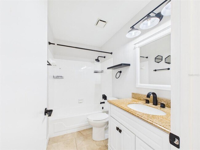 Building Photo - 125 Spanish Moss Ct