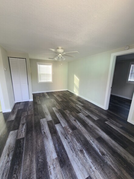 Building Photo - 6204 Pennsylvania Ave