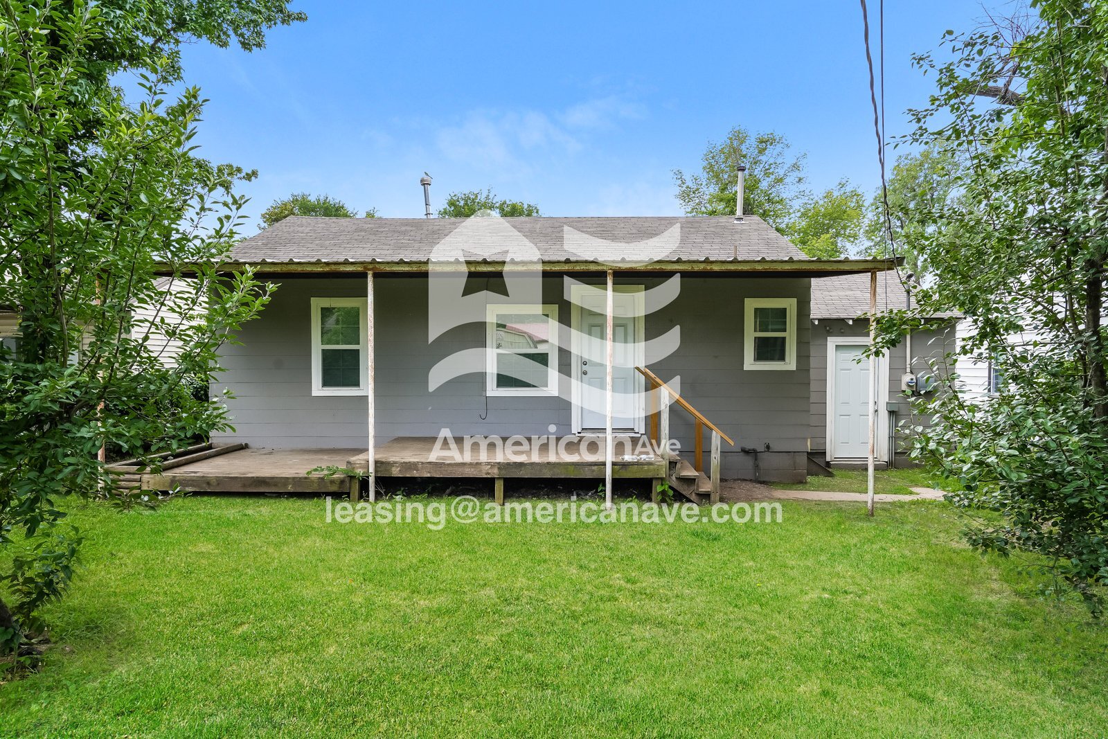 Building Photo - 4923 E Easton St