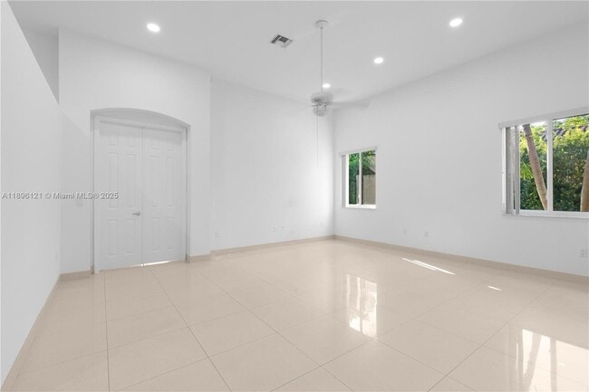 Building Photo - 8464 SW 138th St