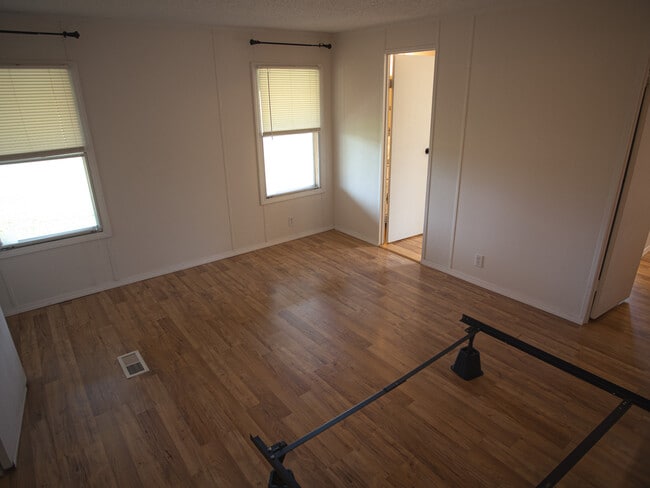 Building Photo - 20499 Dabbs North Rd