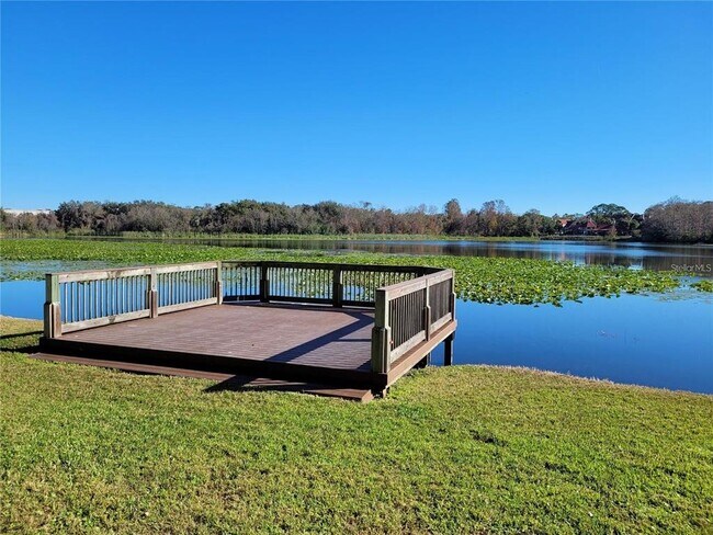Building Photo - 155 N Pearl Lake Causeway