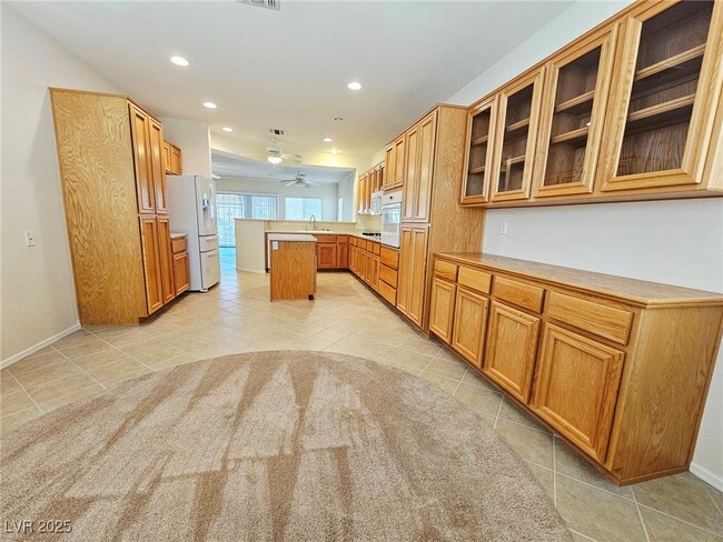 Building Photo - 2570 Hayesville Ave