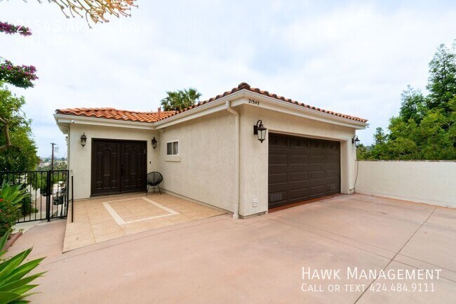 Building Photo - 21545 Arcos Dr