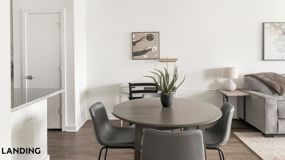 Building Photo - 2110 Birkhall St