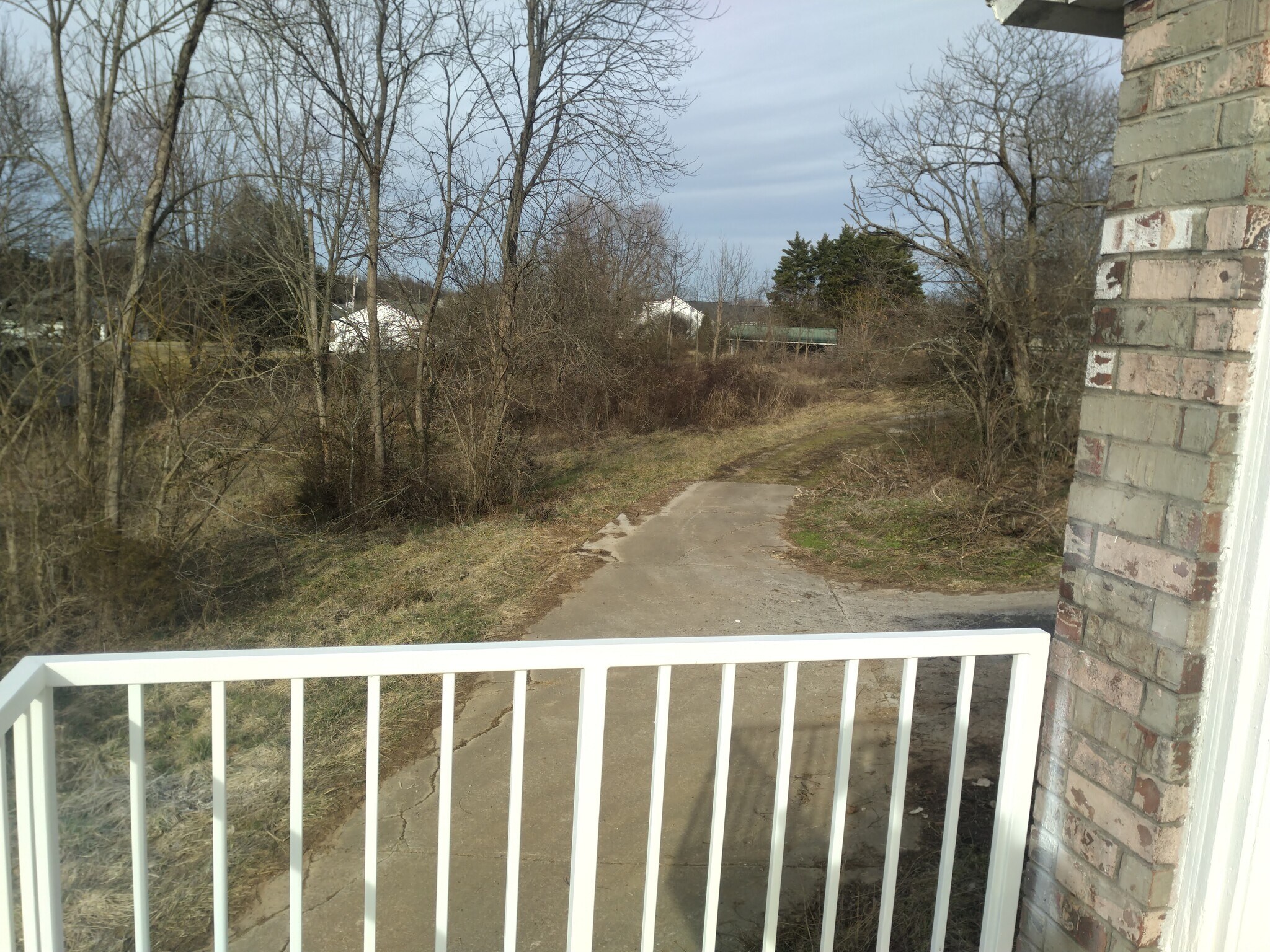 Building Photo - 7312 Central Avenue Pike