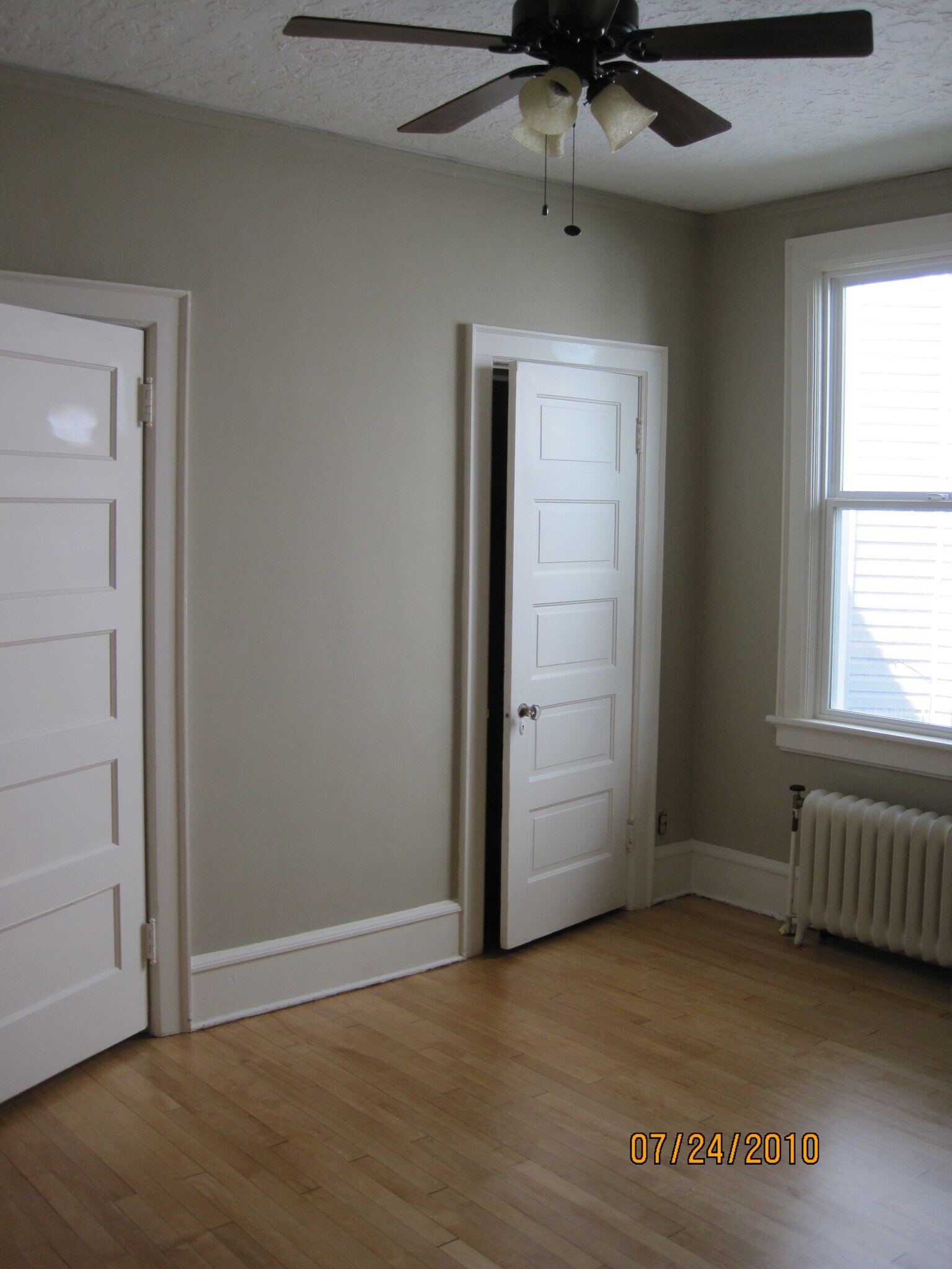 Building Photo - 2520 N Frederick Ave