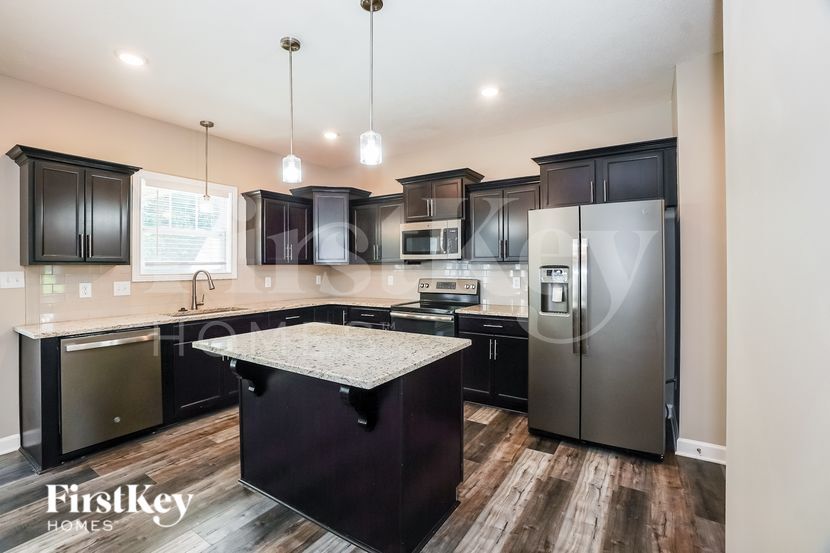 Building Photo - 1679 Ellie Piper Cir