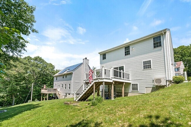 Building Photo - 38 Idora Ave